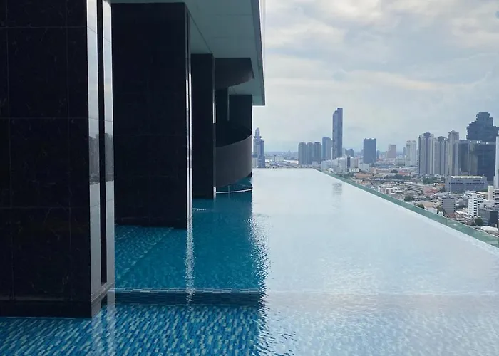 Near Bts L Fully Furnis L Pool And Sauna * 曼谷